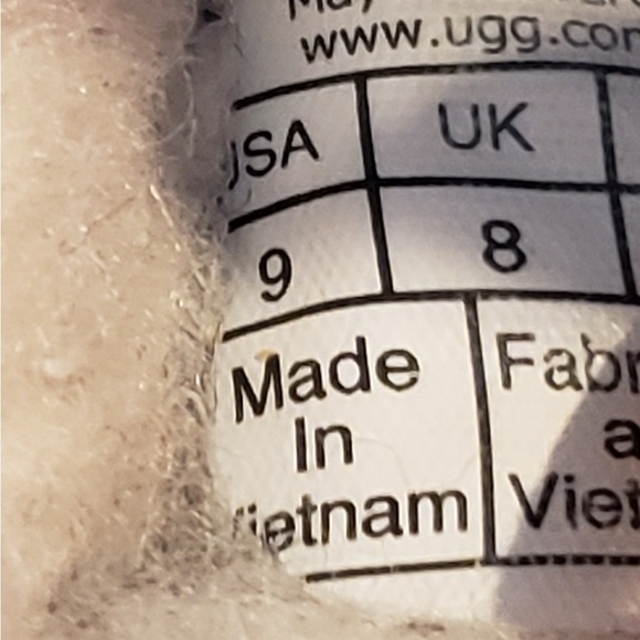 Cozy Black Suede Slippers Size 9 - Picture 4 of 4